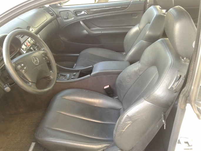 
								MERCEDES 230 KOMPRESSOR lleno									