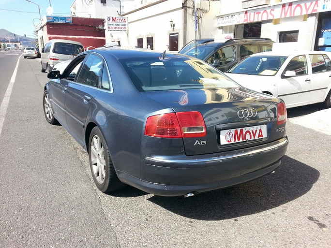 Audi A8