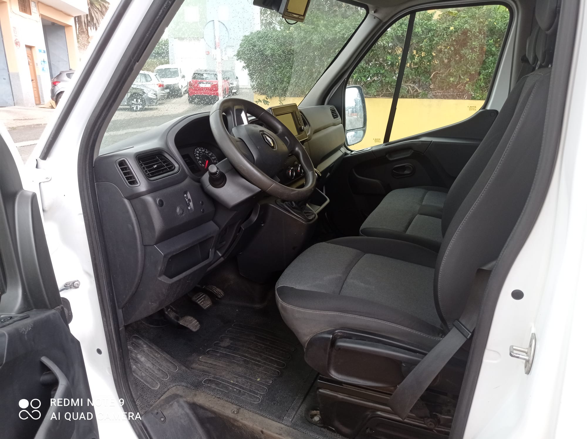 RENAULT MASTER 2.3