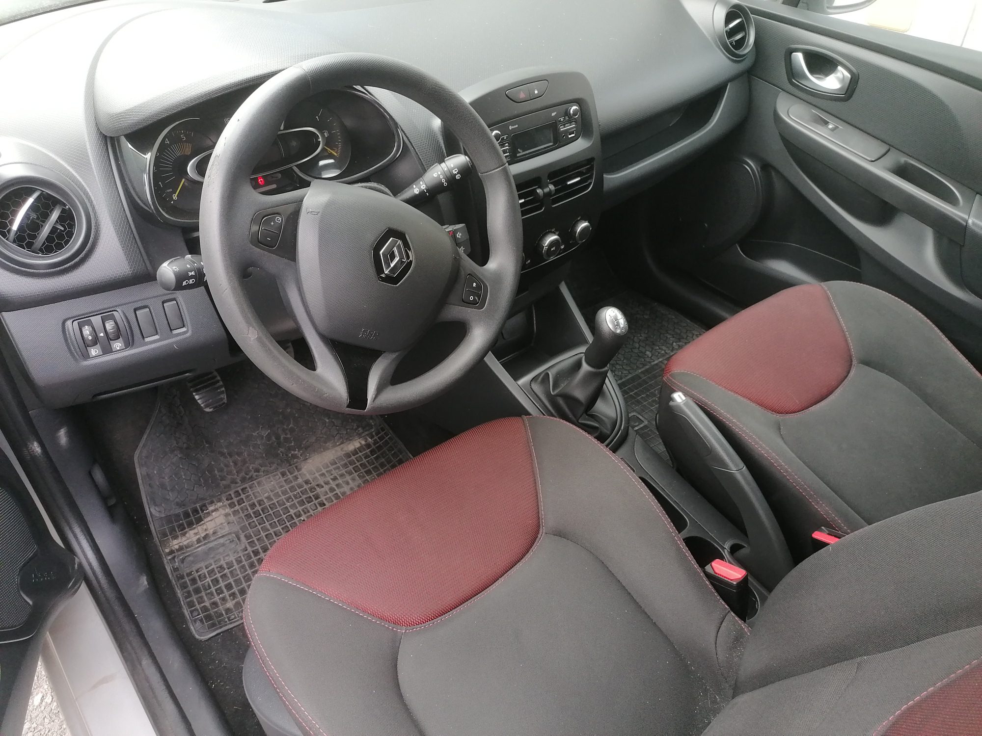 RENAULT CLIO 1.5