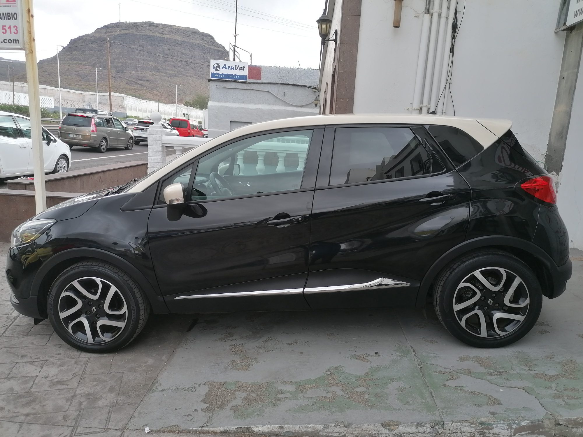 RENAULT CAPTUR 1.0