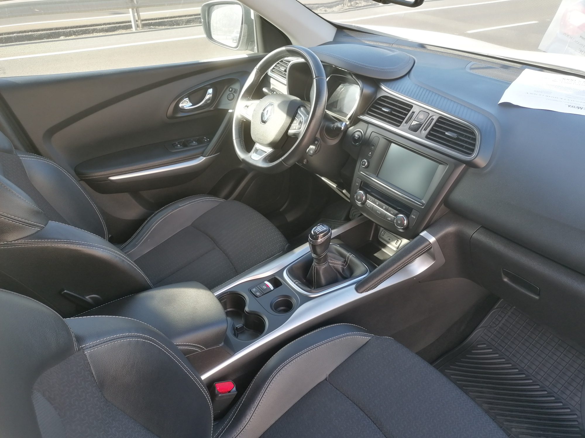 
								RENAULT KADJAR 1.6 lleno									
