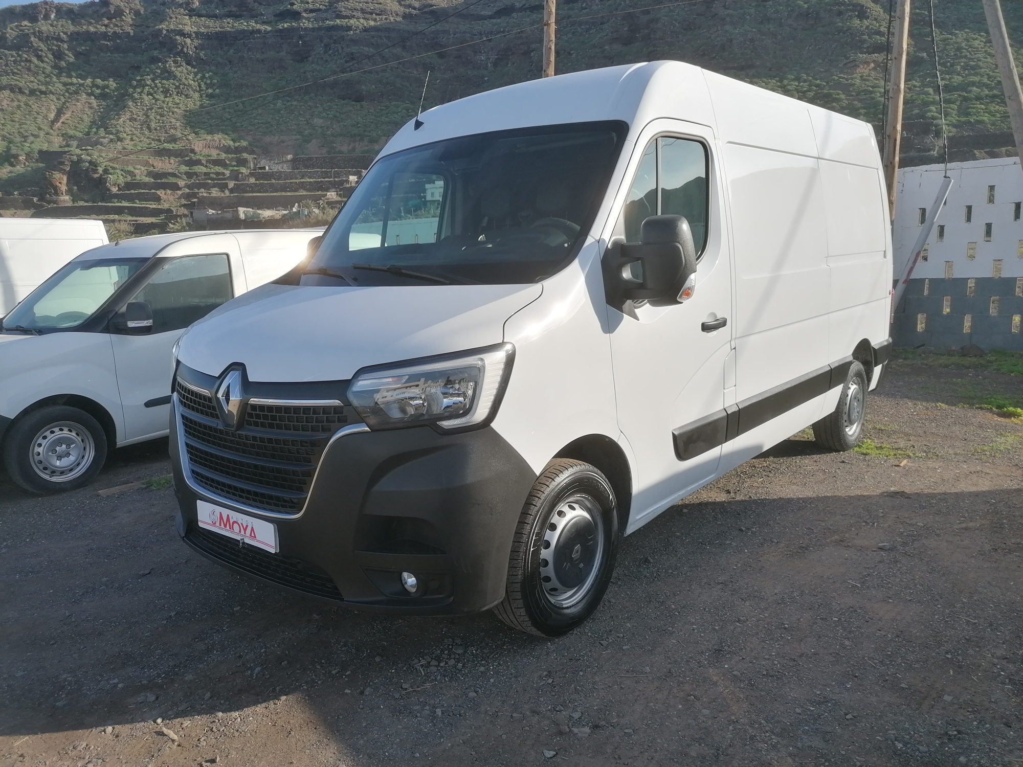 RENAULT MASTER 2.3