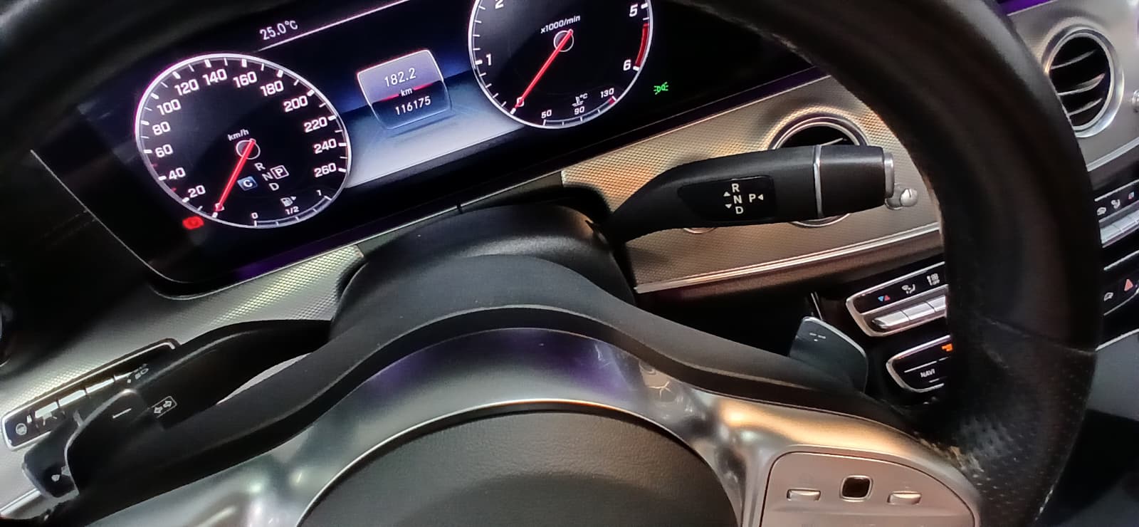 
								Mercedes E400 3.0 lleno									