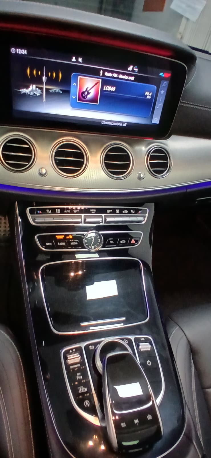 
								Mercedes E400 3.0 lleno									