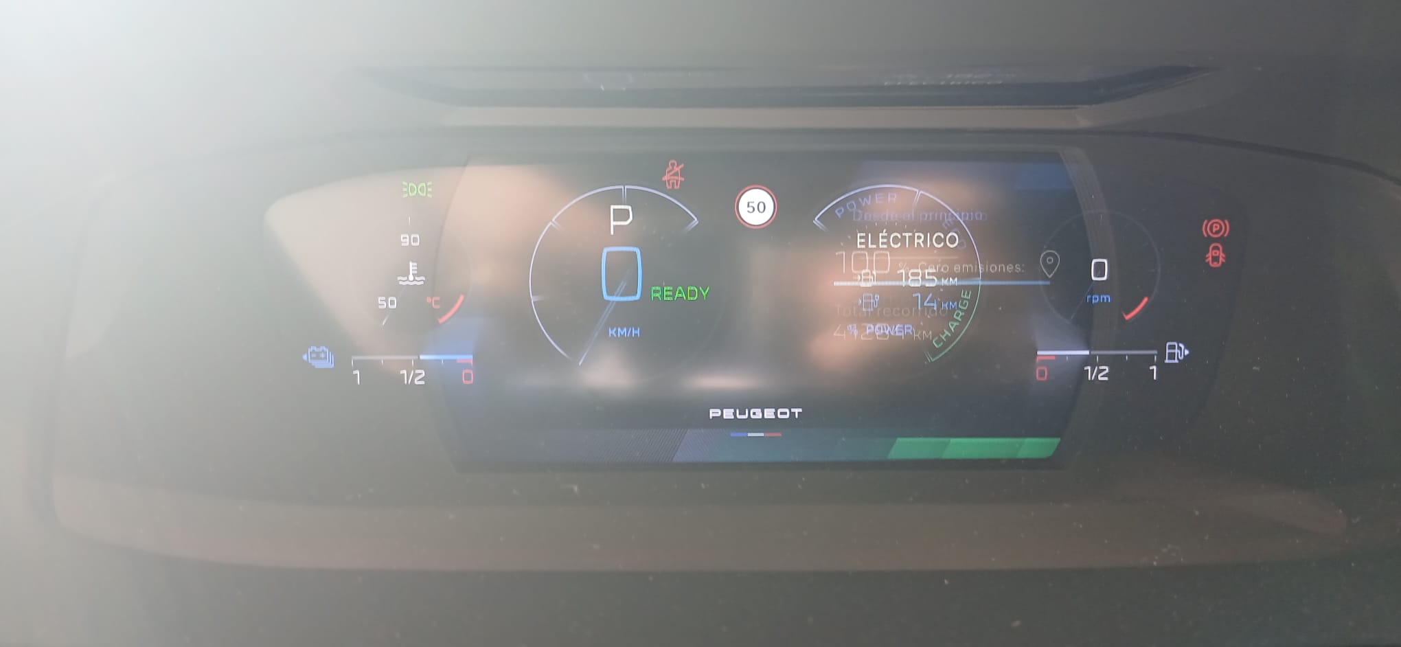 
								PEUGEOT 408 GT 1.6 lleno									