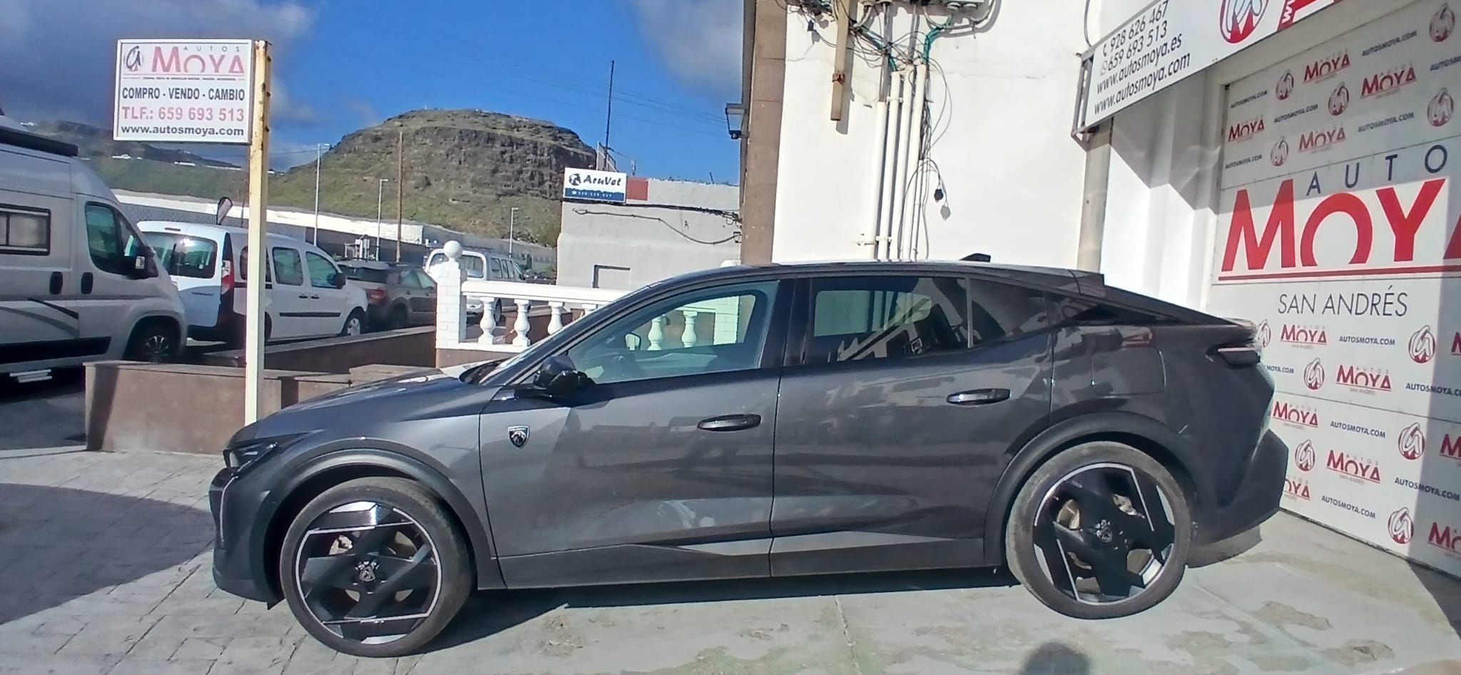 PEUGEOT 408 GT 1.6