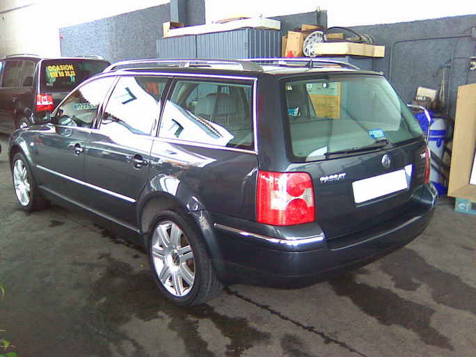 VOLKSWAGEN PASSAT 1.9
