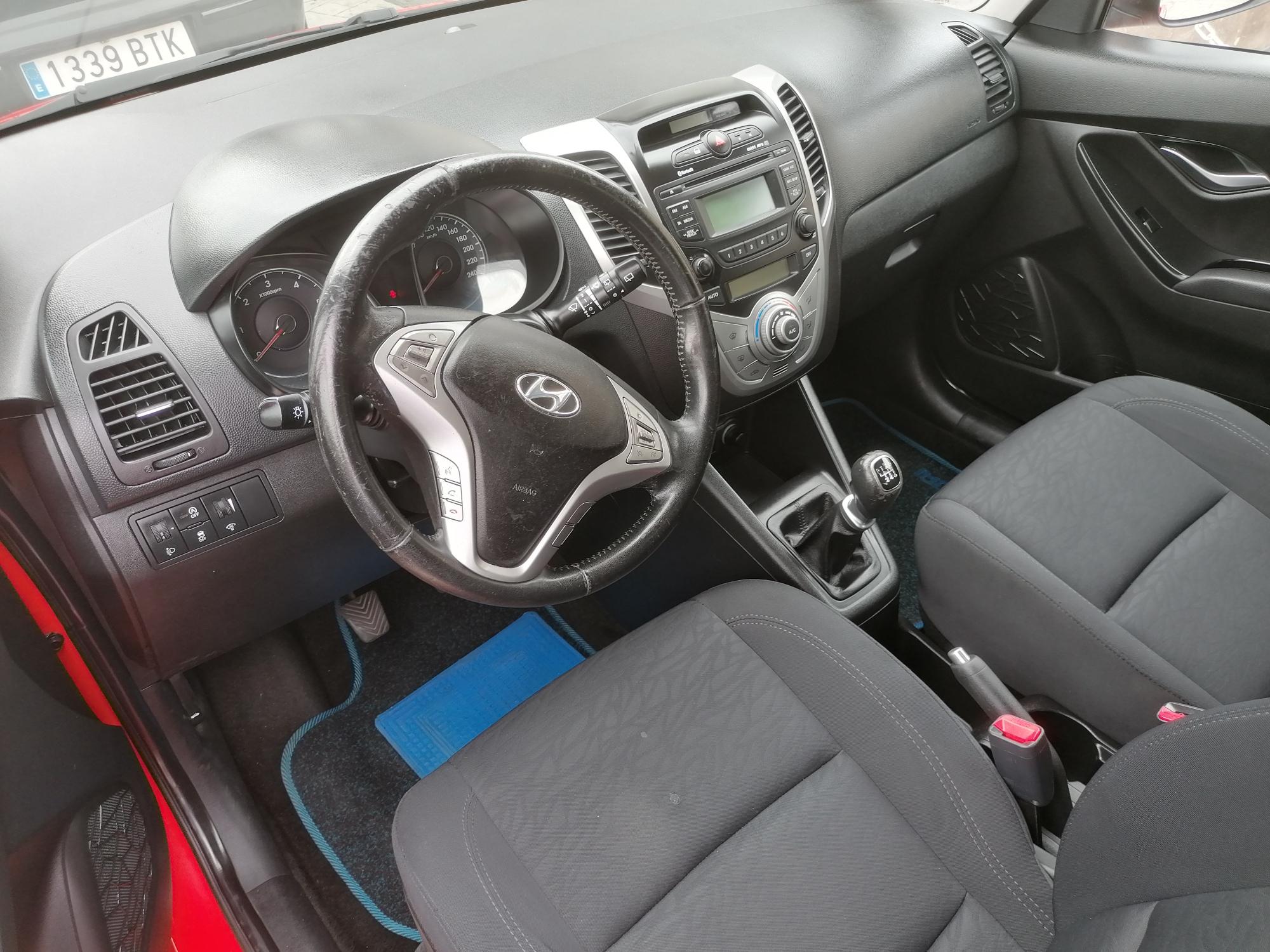
								HYUNDAI IX20 lleno									