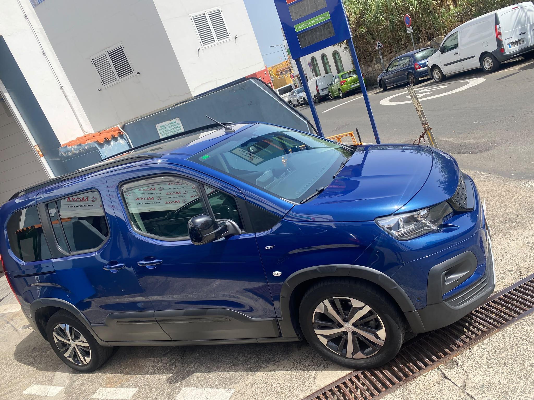 PEUGEOT E-RIFTER