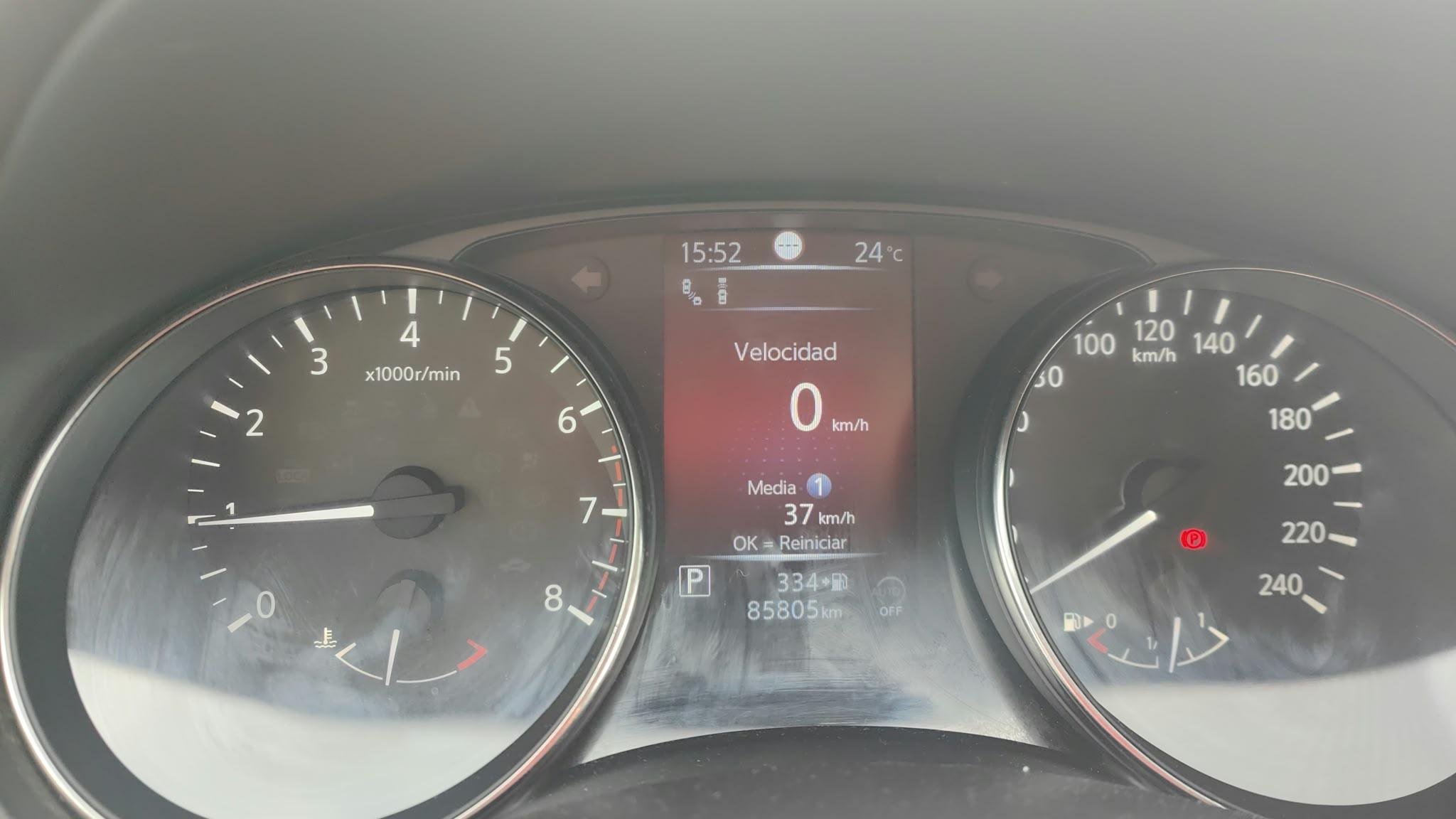 
								NISSAN X-TRAIL lleno									